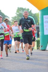 BIB: 907
                            <button type="button" onclick="openModal(3651950)" class="btn btn-primary btn-sm float-right btn-popup" data-toggle="modal" data-target=".modal-high-quality">
                        <i class="fas fa-shopping-cart"></i> Add to Cart
                    </button>
                                            <button type="button" onclick="isThisMe(3651950, true)" class="btn btn-success btn-sm float-right btn-popup btn-isme hidden" data-toggle="tooltip" data-placement="bottom" title="นี่คือรูปของคุณใช่ไหม คลิกที่นี่เพื่อเอาเข้าอัลบั้ม">
                        <i class="fas fa-plus"></i> Add to album
                    </button>
                    <button type="button" onclick="isThisMe(3651950, false)" class="btn btn-warning btn-sm float-right btn-popup btn-isnotme hidden">
                        <i class="fas fa-ban"></i> Remove from album
                    </button>